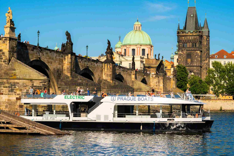 Ho Ho Praga