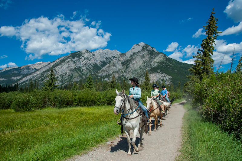 Banff Trail Riders - przejazd godzinowy
