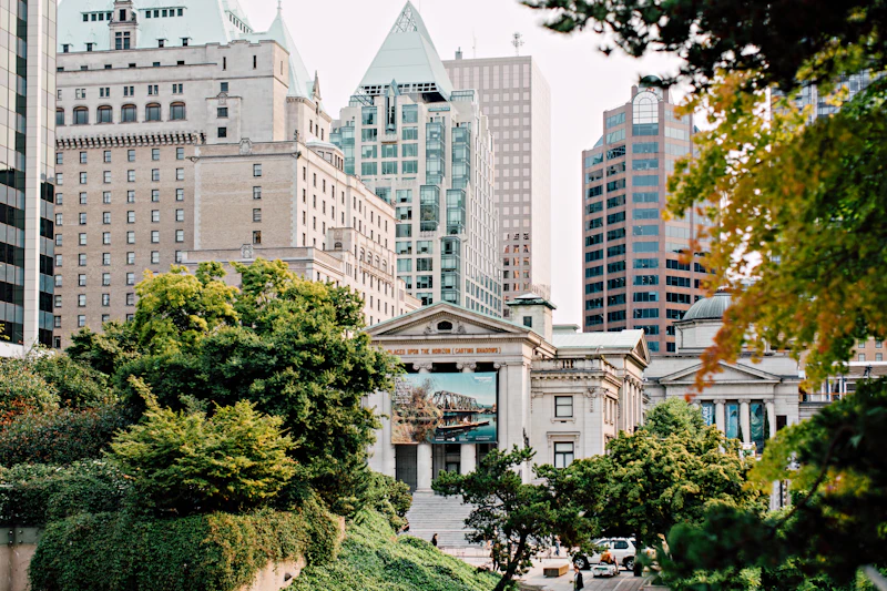 Zwiedzanie autobusem z przewodnikiem w Vancouver i spacer po parku Stanley