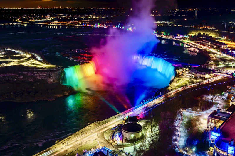 Wieczorna wycieczka wodospadem Niagara