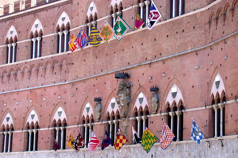 Fasada Palazzo Pubblico w Sienie